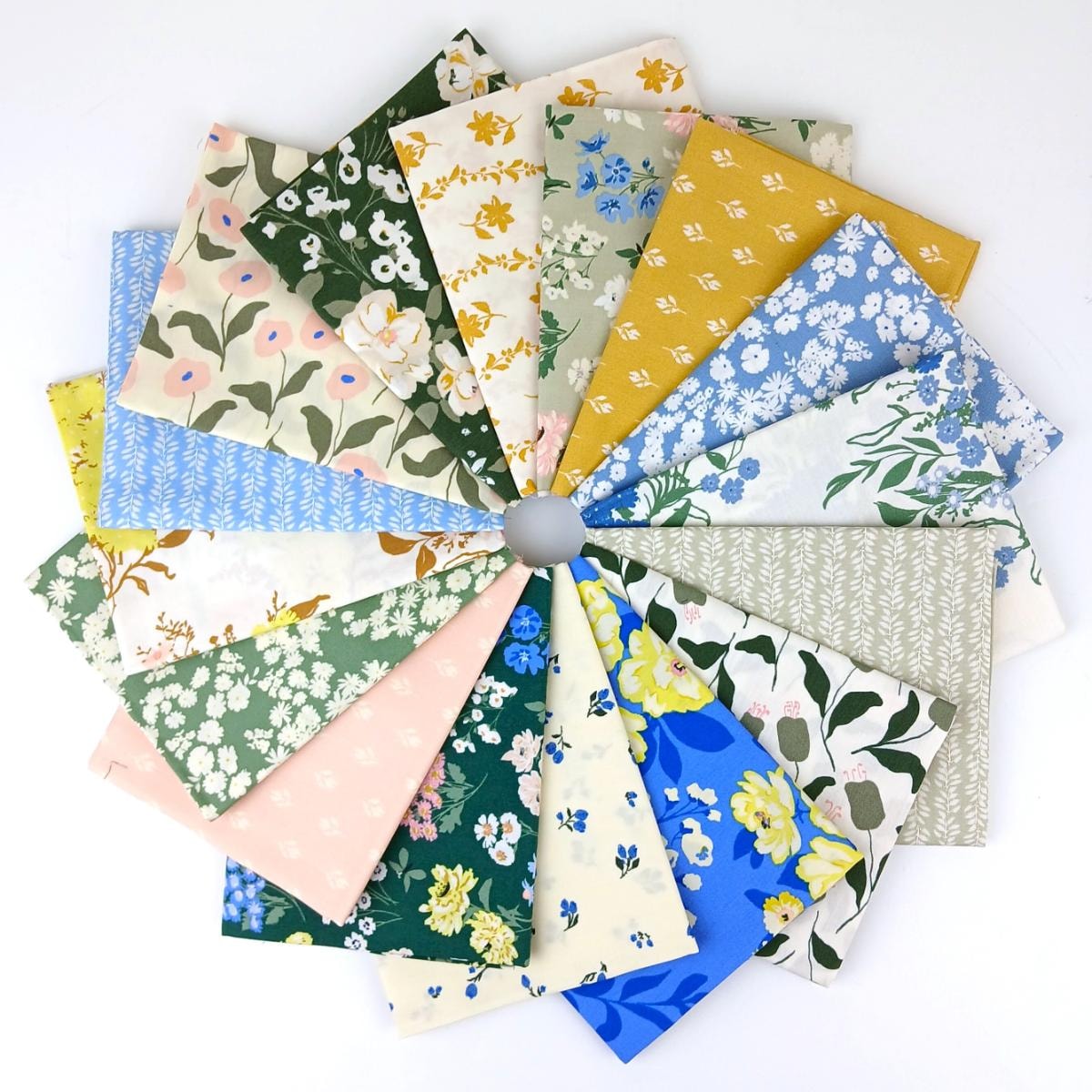 A Year in Petals Fat Quarter Bundle | Bonnie Christine | 16 FQs