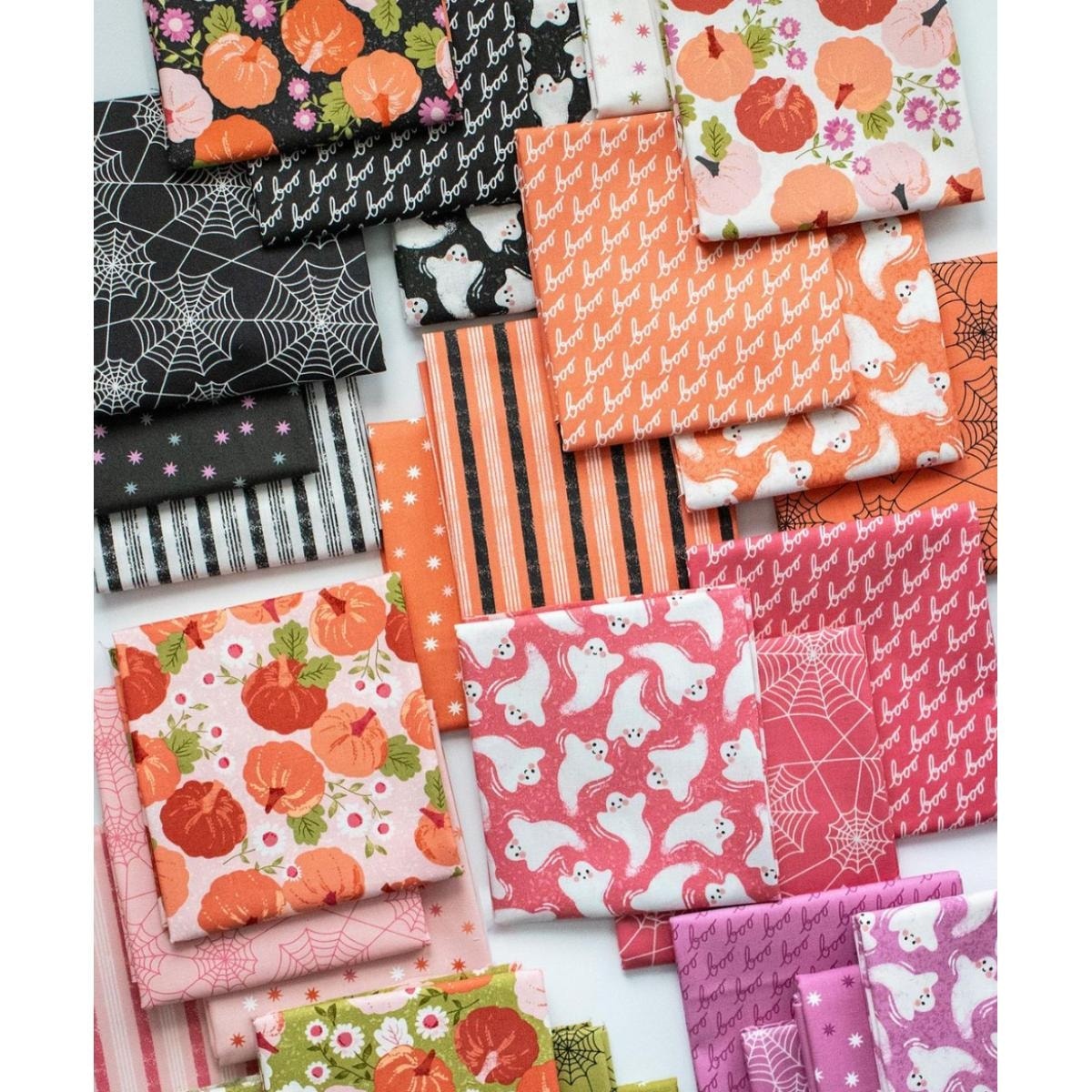 Hey Boo Fat Quarter Bundle | Lella Boutique | 30 SKUs