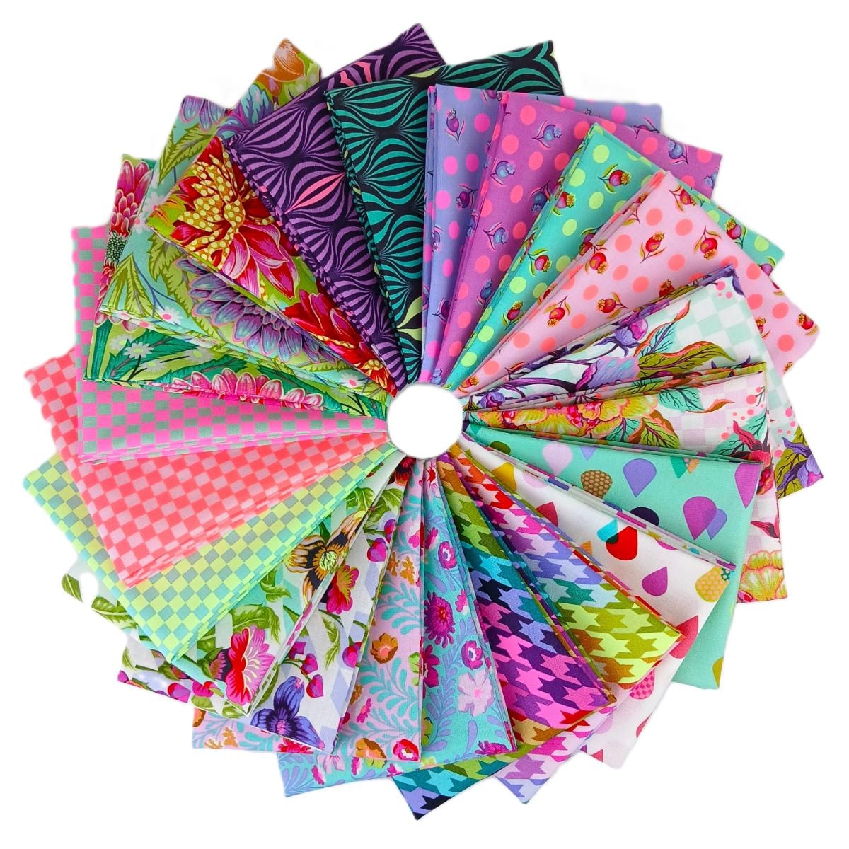 Untamed Fat Quarter Bundle | Tula Pink | 22 FQs