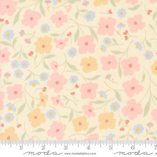 Wallpaper Floral - Soft Yellow